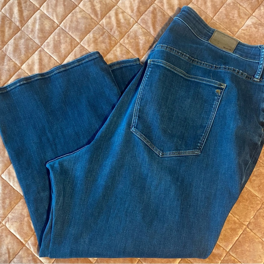 Madewell Dark Blue Ankle & Cropped Jeans